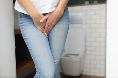 Cirugía de incontinencia urinaria vaginal abdominal y laparoscópica